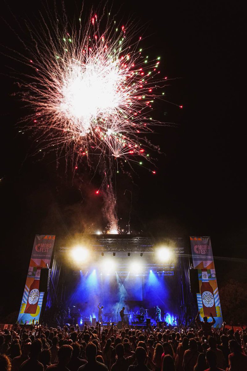 mobofestOficial's tweet photo. Hola 🙋🏻‍♀️

Ara no estam gaire segurs… però, teniu ganes de Mobo23? 🤔

📸 @peptonifont 

#Mobo23 https://t.co/PumQ147mFd