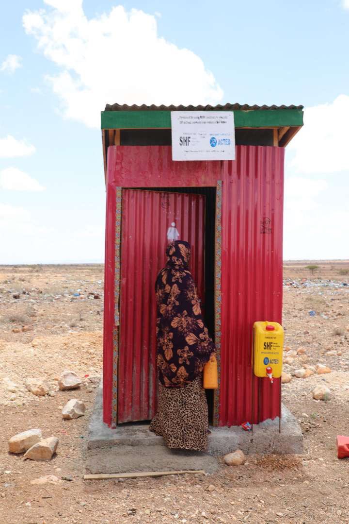 In 2022, ACTED constructed/rehabilitated 230 latrines 🚻 in Baidoa and Las’ Anod, and plans to conclude works with <a href="/Sadosomalia1/">SADO Somalia</a> on 130 additional ones in Jubaland by the end of the year 👷‍♂️
Thanks to <a href="/USAIDSavesLives/">USAID's Bureau for Humanitarian Assistance</a> and <a href="/OCHASom/">OCHA Somalia</a> for the support 🙌 #SDG6 #WorldToiletDay
