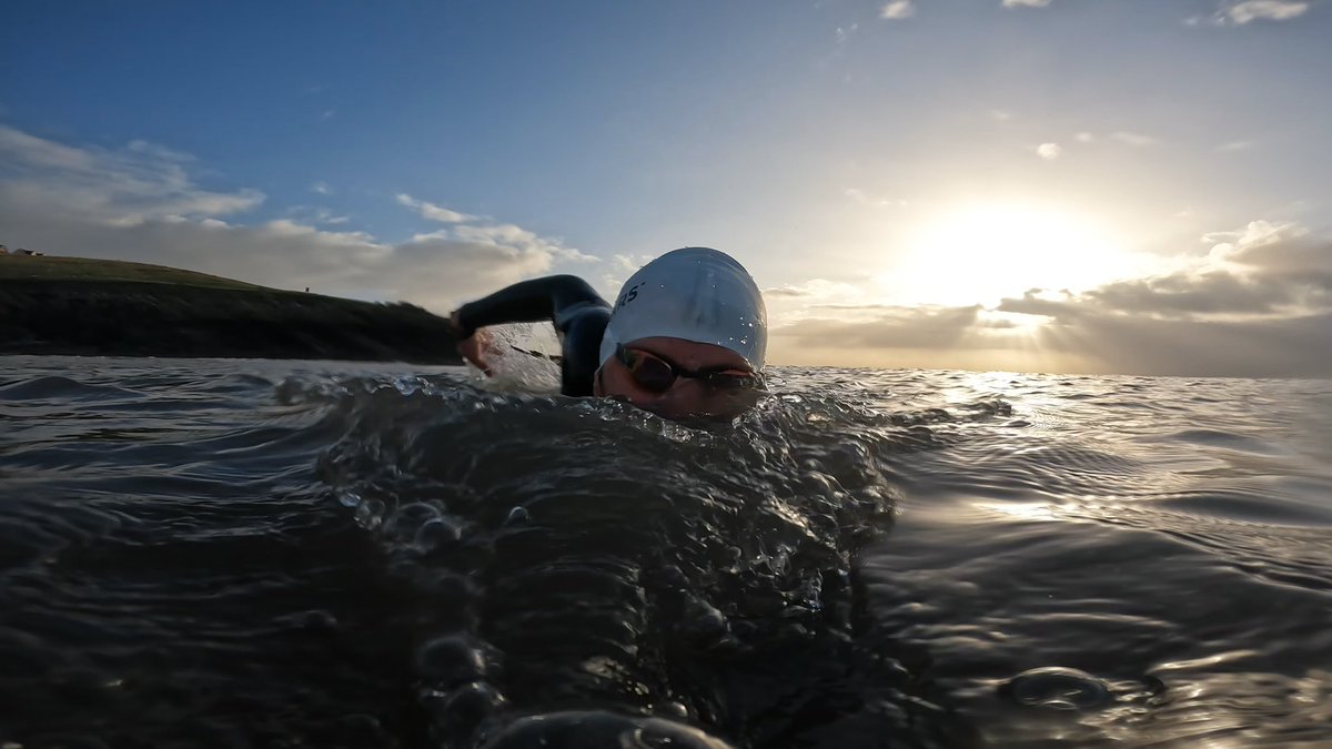 This is your Monday morning reminder, letting you know that you can handle whatever this week throws at you!

Stay strong 💪🏼

I hope you’re all ok 🤙🏼 

#MentalHealth #OpenWaterSwimming