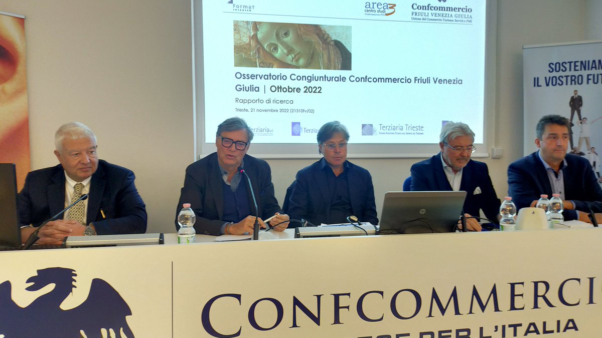 ConfcommercioUd's tweet photo. Nella sede di @ConfcommercioTs Confcommercio Fvg presenta i dati sul terzo trimestre messi a disposizione dall'indagine di @FormatResearch https://t.co/dkQegoXAs8