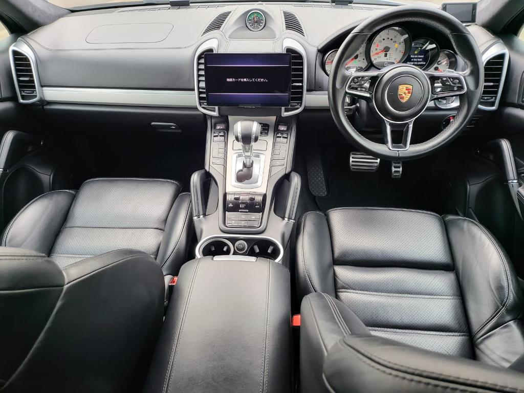 Autoboxmotor's tweet photo. Porsche Cayyern turbo 4800cc available in stock for sale.
We facilitate Financing payment option
Hire Purchase 
Trade in also accepted.
Visit us today along Ngong Road Next Marsabit. 
You can also check on our stock https://t.co/8akLkGOBdr https://t.co/QU6vZCBZEj