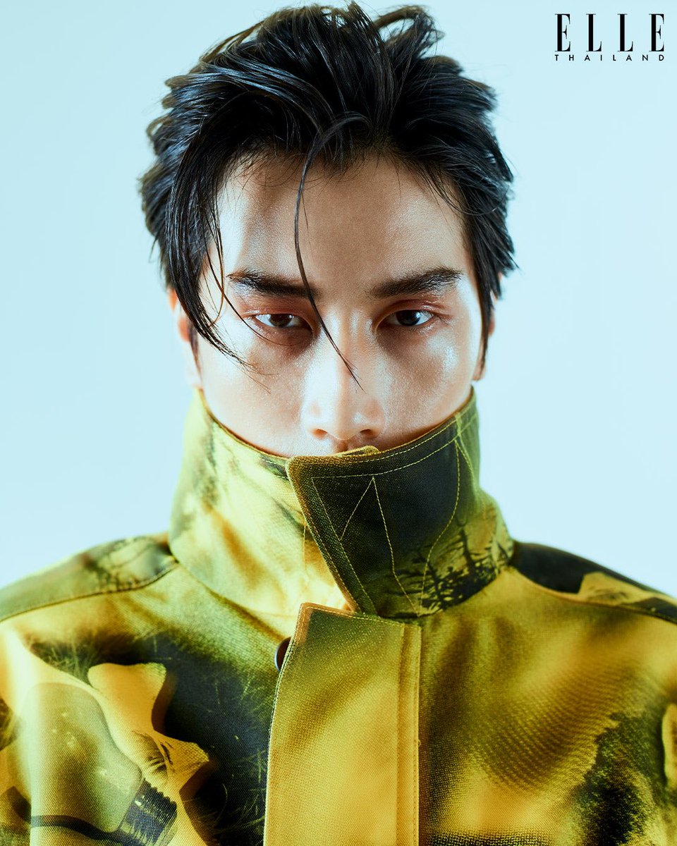 ELLEThailand's tweet photo. "เราใช้ความรักของแฟนๆ มาขับเคลื่อนตัวเรา แต่ไม่ได้กดดันว่าต้องทำให้แฟนๆ ชื่นชอบ เราต้องทำเพื่อตัวเองด้วย ซึ่งก็ต้องมาจากการที่เรารักและเคารพตัวเองมากพอที่จะไม่ทำให้ตัวเองผิดหวัง" ไบเบิ้ล วิชญ์ภาส @biblesumett ในนิตยสารแอล ฉบับพฤศจิกายน 2022

#ELLENovember2022 #BibleWichapas https://t.co/swMG5bgMHF