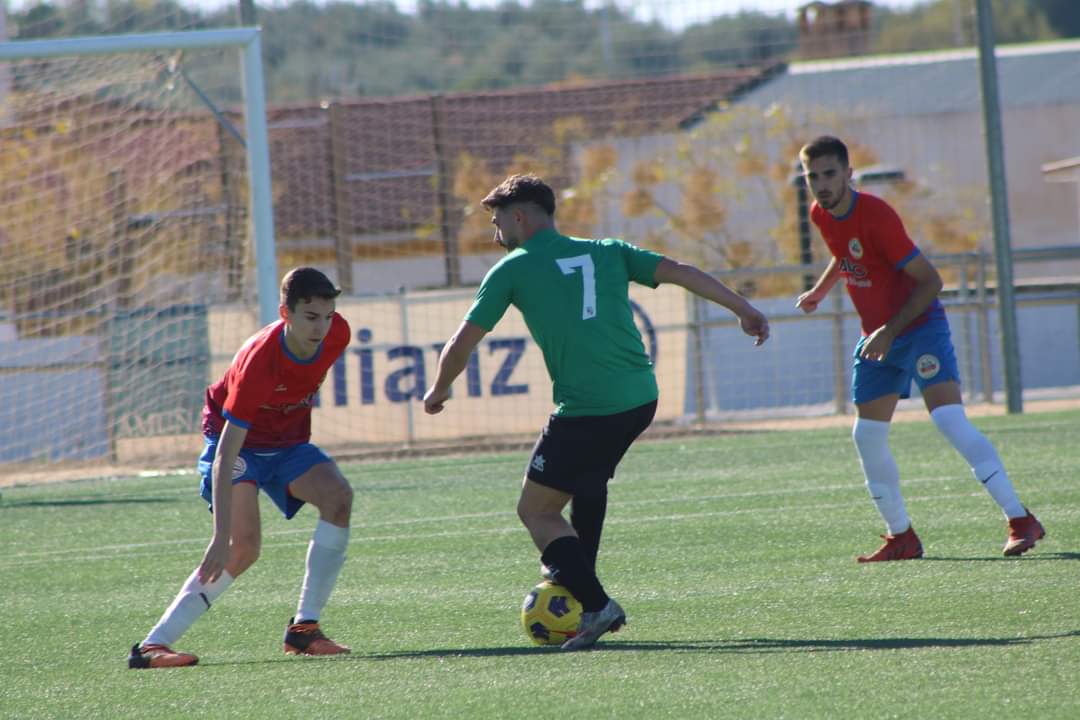GilbertaWilson's tweet photo. Por aquí dejo el enlace con las fotos del partido de ayer disputado entre @CDVAlcaudete y @CulturalDeport2 (martos UCF)

https://t.co/1XLY9LKxpF https://t.co/XINuXND8th