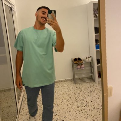 irienquevedo's tweet photo. #NuevaFotoDePerfil https://t.co/NIxi0jNnIA