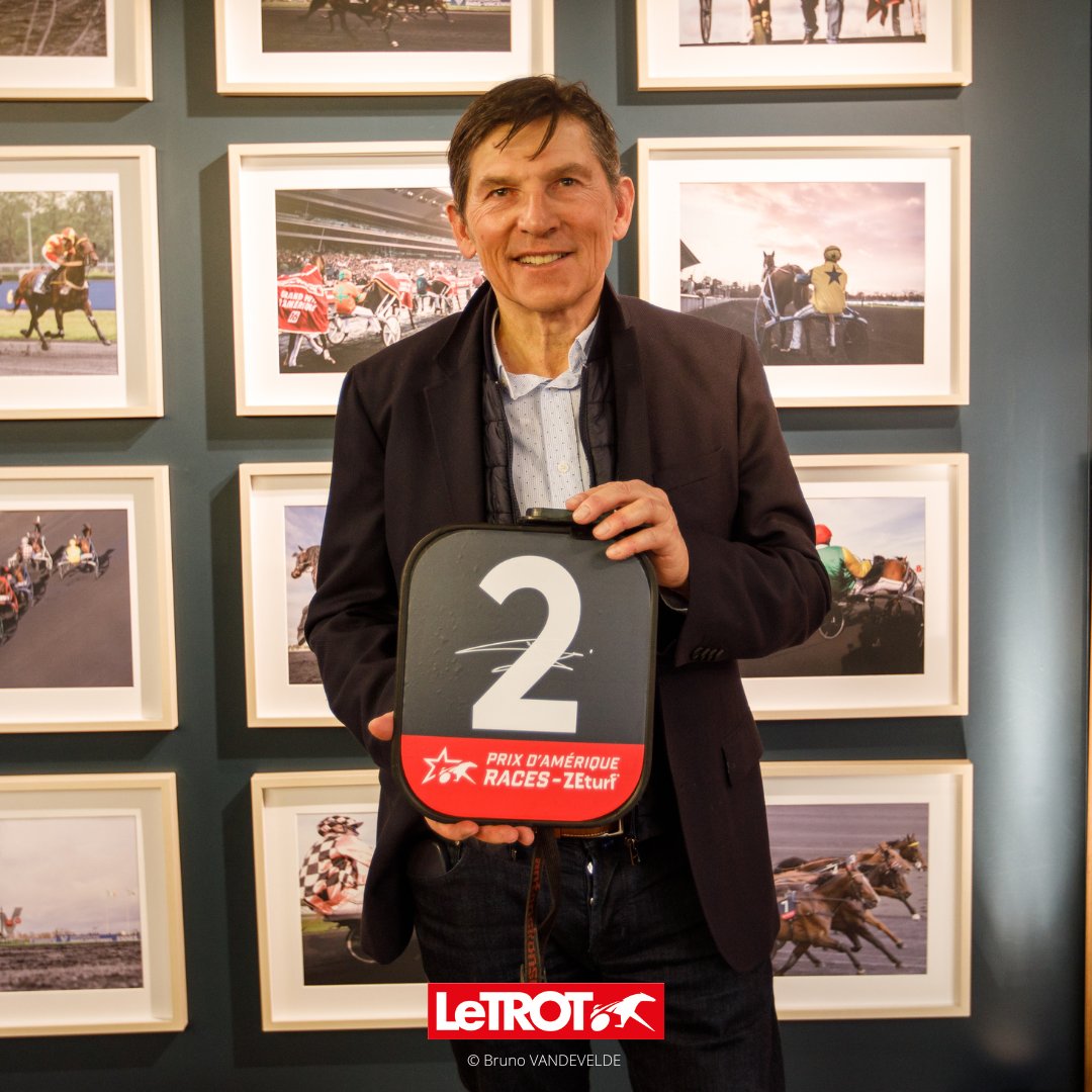 🎁 𝗝𝗘𝗨 𝗖𝗢𝗡𝗖𝗢𝗨𝗥𝗦 - Gagnez la plaque dédicacée d'Hip Hop Haufor !

Pour cela, il faut : 
👍 Follow la page @LeTROT
🔁 RT ce post

Tirage au sort le 25 novembre