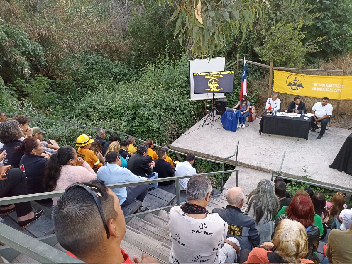 brigadaflorida's tweet photo. Agradecemos la participación de numerosos representantes de:
- JJVV Sector Precordillera #laflorida
- @conaf_rm
- @ksar_chile
- @Samumetropolita
- Concejales @MuniLaFlorida
- #COMUDEF y #SEGCIUDADANA @MuniLaFlorida
- @CruzRojaChilena
- @CIGIDEN
- @BomberosNogales
Gracias! https://t.co/O38rsHhiho