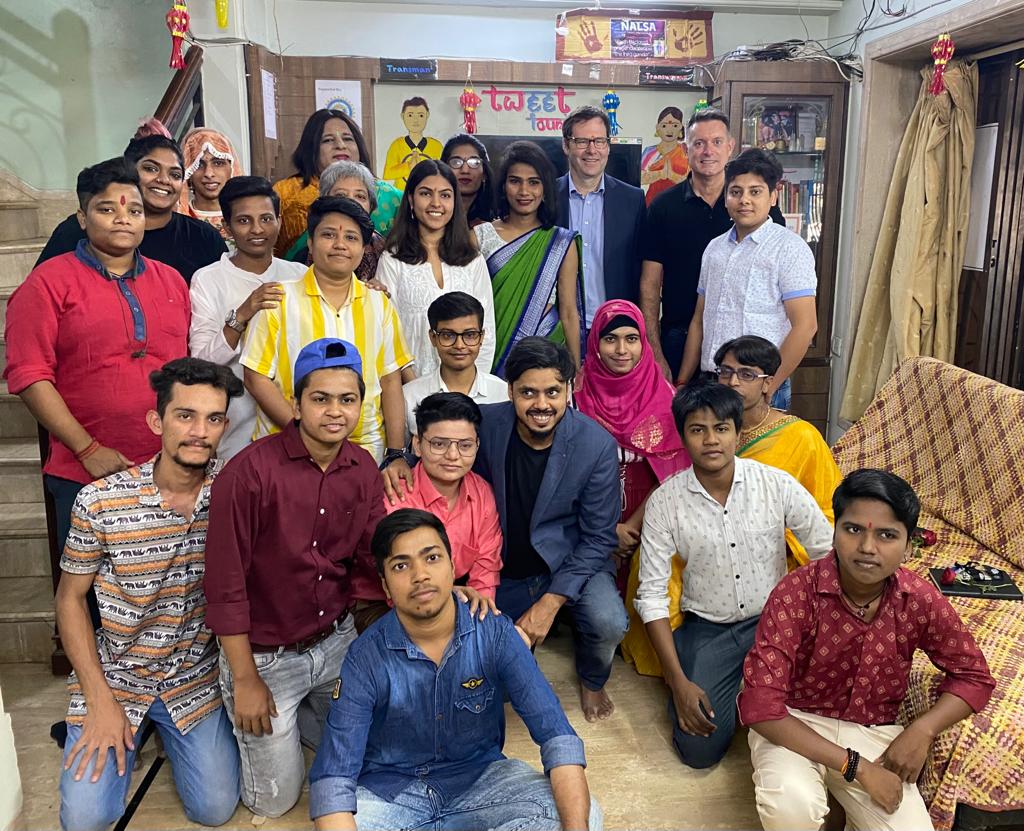AusCG_Mumbai's tweet photo. The #TweetFoundation does incredible work protecting & promoting the rights of 🇮🇳's #transgender community. I enjoyed visiting Tweet's centre in #Mumbai to learn more about its education, training & empowerment programs.
#AustraliaInMumbai @thetweetcbo 🏳️🌈 https://t.co/t6b7Hb7Xr6