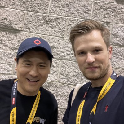 RickAnalysis's tweet photo. #NewProfilePic @DavidYuNZ Excited to meet you in person, all the way from Latvia 🇱🇻 https://t.co/Hx8wPOwM9f