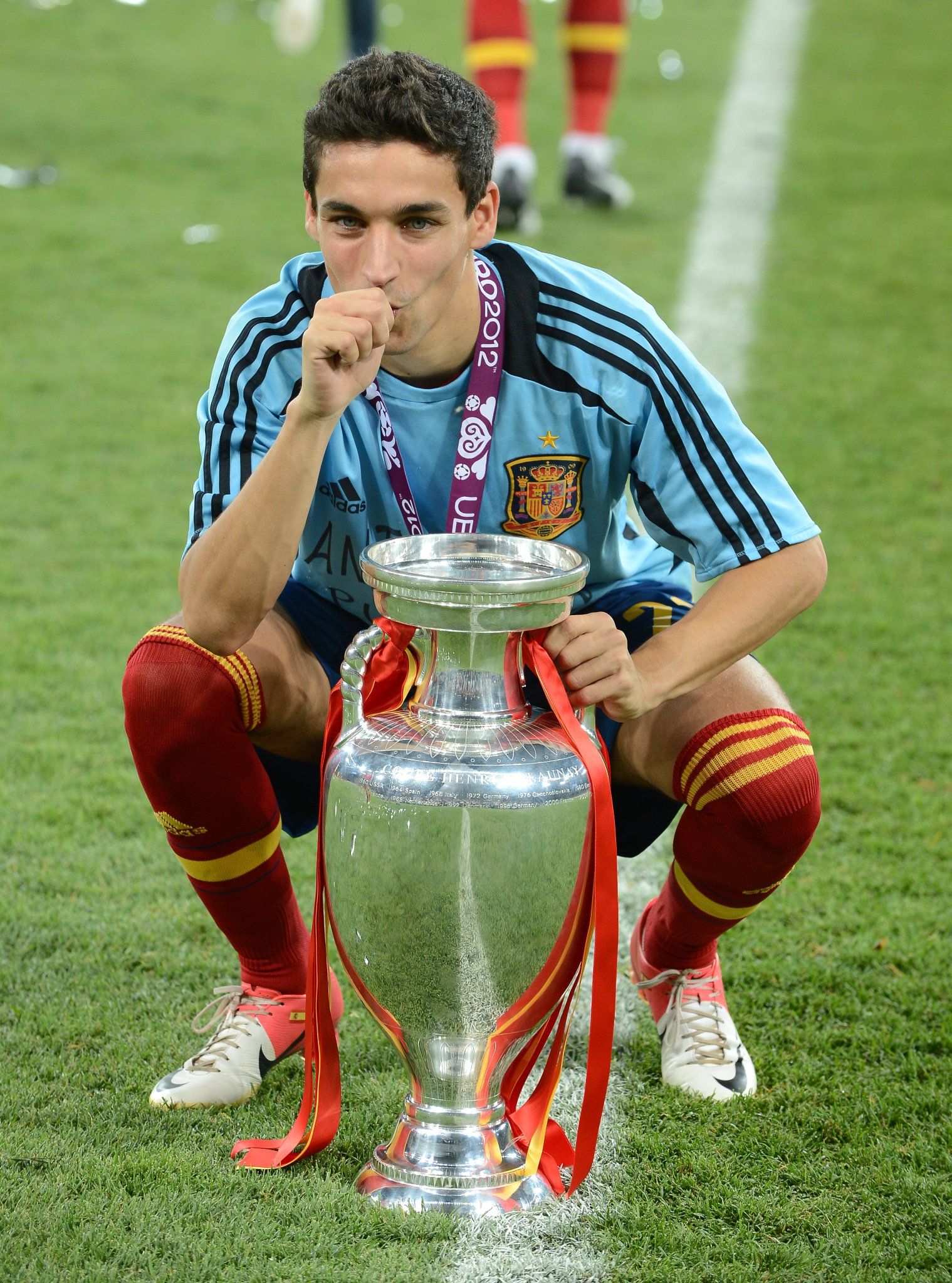   Happy birthday to EURO winner, Jesús Navas  | 