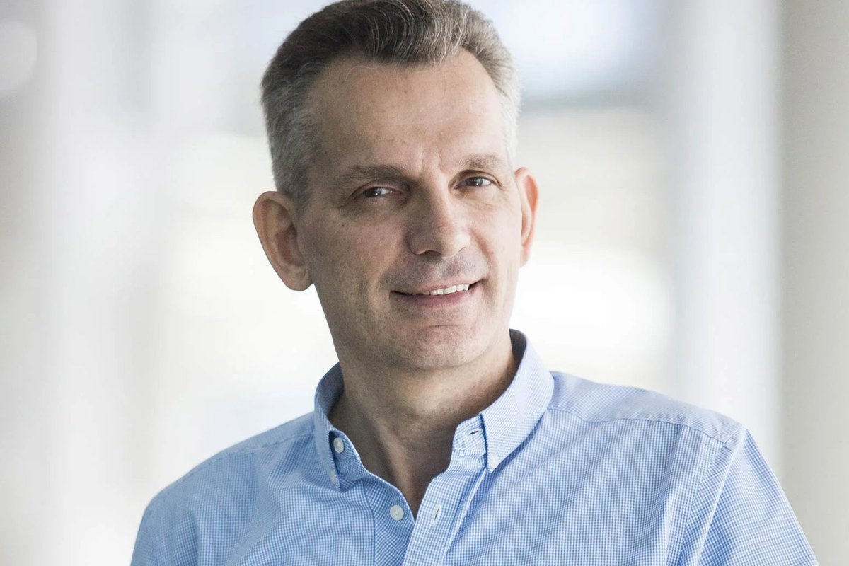 🤖 Antoine Blondeau, figure de l'#IA, lève 100 millions d'euros, pour son fonds Alpha Intelligence Capital, révèle <a href="/thierrymestayer/">Thierry Mestayer</a>.

> A l'origine de #Siri d'<a href="/Apple/">Apple</a> et de Sentient Technologies, c'est un des Français les plus connus de la #SiliconValley.

linforme.com/tech-telecom/a…