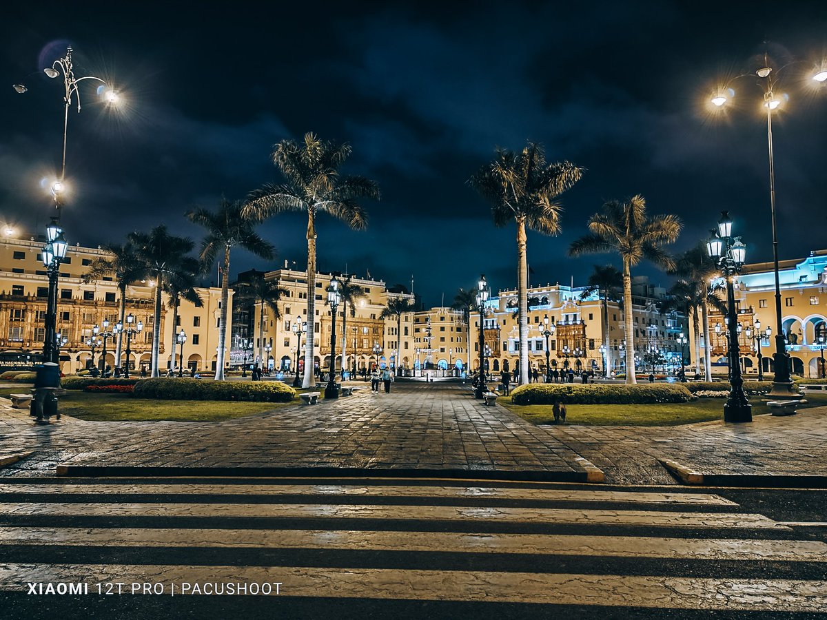 WilliamLuXiaomi's tweet photo. See how our Xiaomi Explorer, Sergio Pacussich, captured a beautiful night view. Powered by the #200MPImagingSystem, #Xiaomi12TPro allows more light to enter the camera so that you can create photos with great detail even in the dark. https://t.co/JHjEIvB0Mu