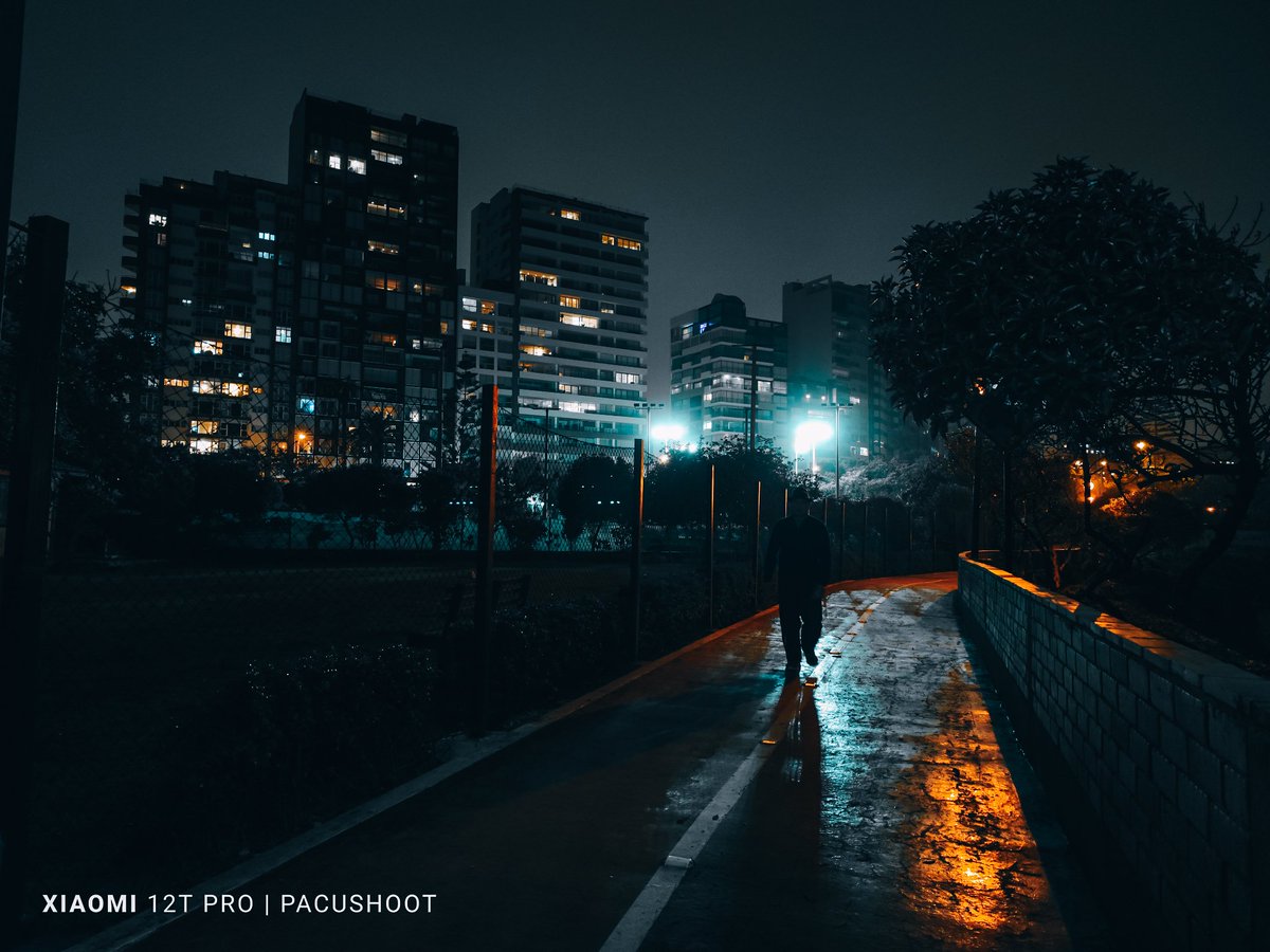 WilliamLuXiaomi's tweet photo. See how our Xiaomi Explorer, Sergio Pacussich, captured a beautiful night view. Powered by the #200MPImagingSystem, #Xiaomi12TPro allows more light to enter the camera so that you can create photos with great detail even in the dark. https://t.co/JHjEIvB0Mu