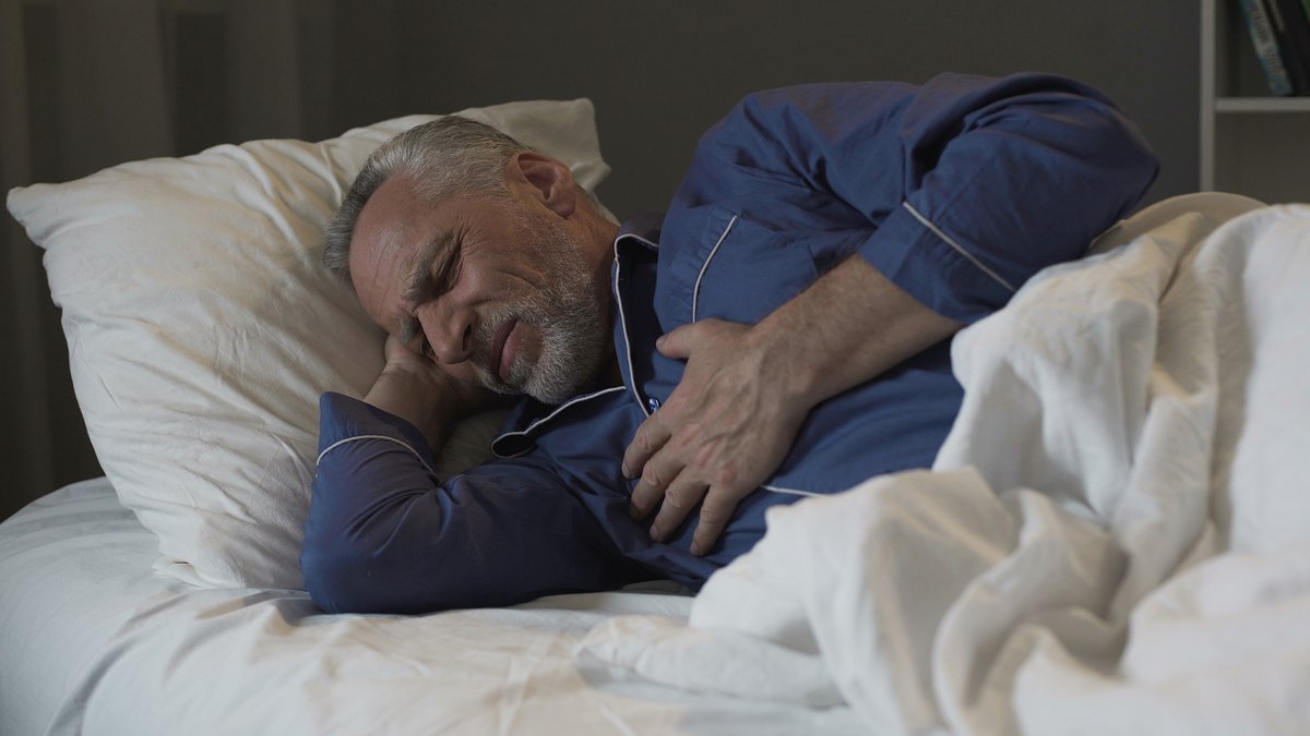 cpapsapneia's tweet photo. Distúrbios do sono e AVC: existe relação entre eles? - Problemas ao dormir aumentam a chance de acidente vascular cerebral (AVC). Neste post, explicamos essa relação e como se cuidar. Leia a... (https://t.co/hvSeebjBVx) https://t.co/1dMvZJxnsO