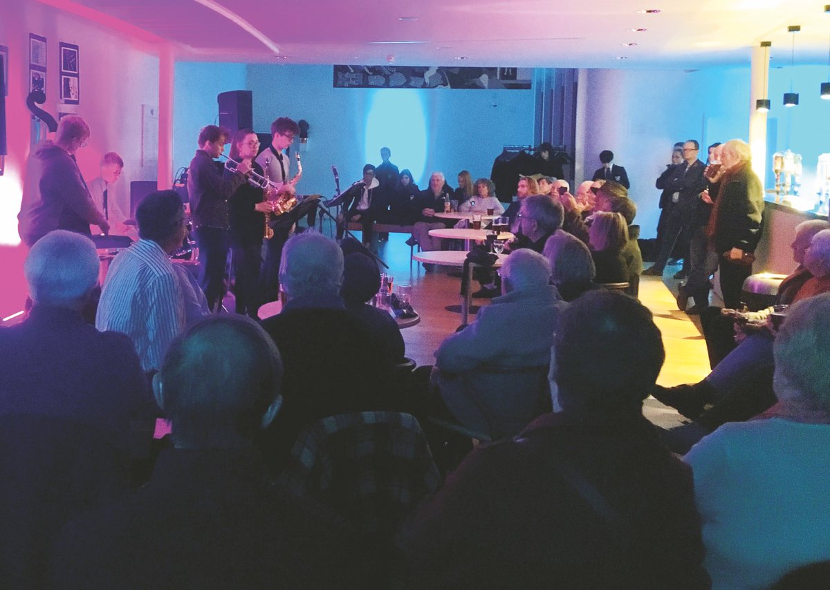 🎷🥁It’s Jazz in the Foyer time! 🥁🎷 

No need to book just come along and watch or bring your instruments and join in, the bar will be open! TONIGHT 21st November 7.00pm - 9.00pm 🎹🎺🎷🎶

#jazz #jazzinwells #jazzinthefoyer