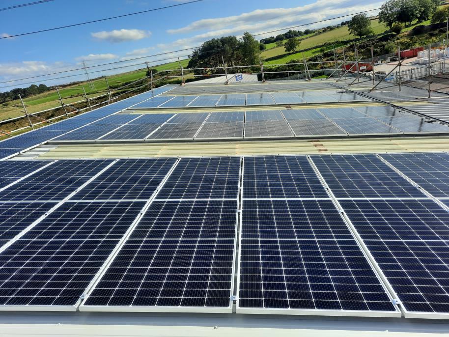 AirpacRentals's tweet photo. We have solar panels installed at our Kintore office - 220 of them! They'll help us reduce our carbon footprint &amp; save money on energy bills; they'll effectively see our electricity bill reduce dramatically &amp; in 20 years from now, will have helped us to save 577 tonnes of Co2. https://t.co/ri2vIWzvN3