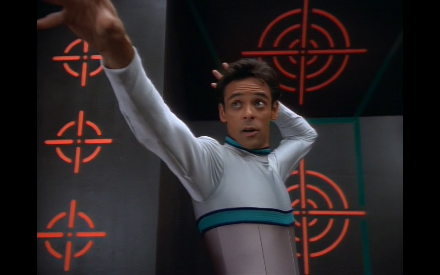 Omg happy birthday Alexander Siddig!!!!!!!!!!!!      