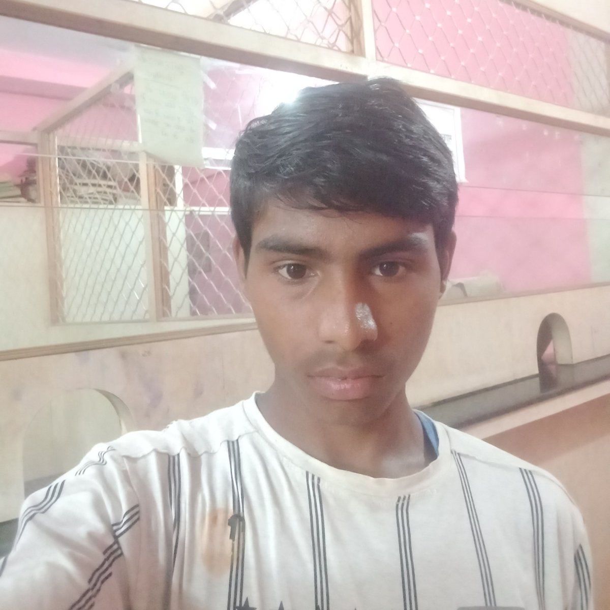 Ajitkumar_9162's tweet photo. #NewProfilePic https://t.co/hUHzoU8lp7