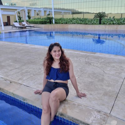 Wendaaaaayy's tweet photo. Jejeje https://t.co/LsfhQ36zxa