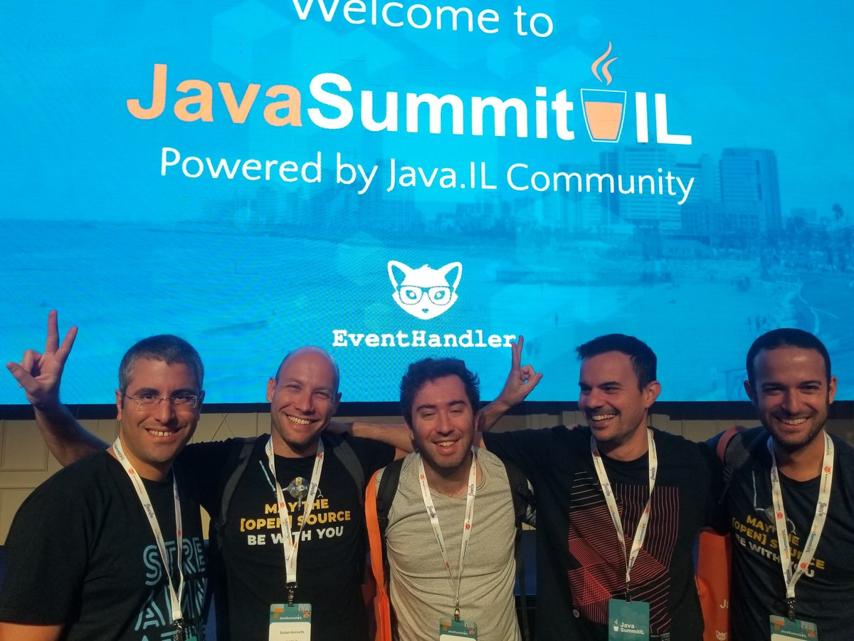 horovits's tweet image. The @logzio team at #JavaSummitIL. Proud of our very own @asafmesika - friend, ex-colleague and co-organizer 💪