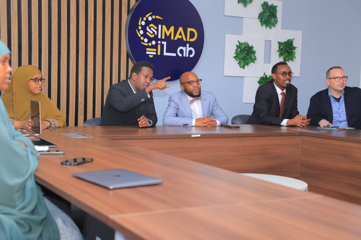SIMADUniversity's tweet image. @SIMADUniversity hosted a delegation led by Prof. Dr. Thoko Kaime, Chair of African Legal Studies of the @unibt, at SIMAD Town Campus. This is part of a collaboration between the two institutions and focuses on improving Somalia's research and educational landscape. #SIMADVisits