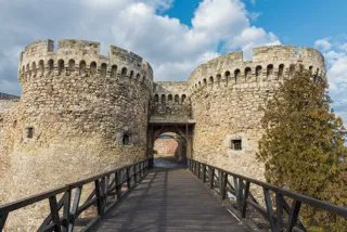 Let's welcome to the Withlocals family, Belgrade, Serbia! 
A city that once saw the Roman, Byzantine, Ottoman, Serbian and Austrian empires has plenty of stories to tell. 
Explore it with a local to see Belgrade in its most authentic form: buff.ly/3UW2kbI