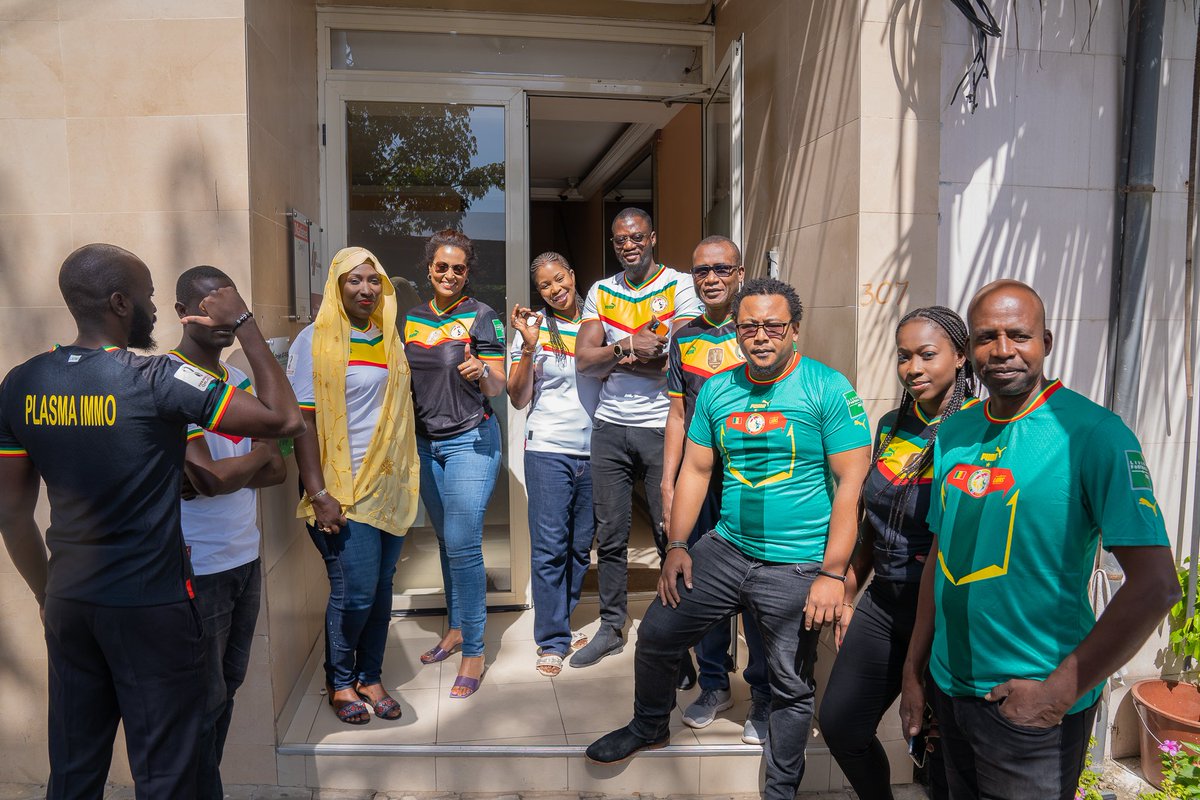 ImmoPlasma's tweet photo. Toute l'équipe de Plasma Immo supporte les lions 🦁 de la teranga 🇸🇳.

#QatarWorldCup2022 #MankoWutiNdamli #Senegal #Tl221 https://t.co/o3VrRtBCbG