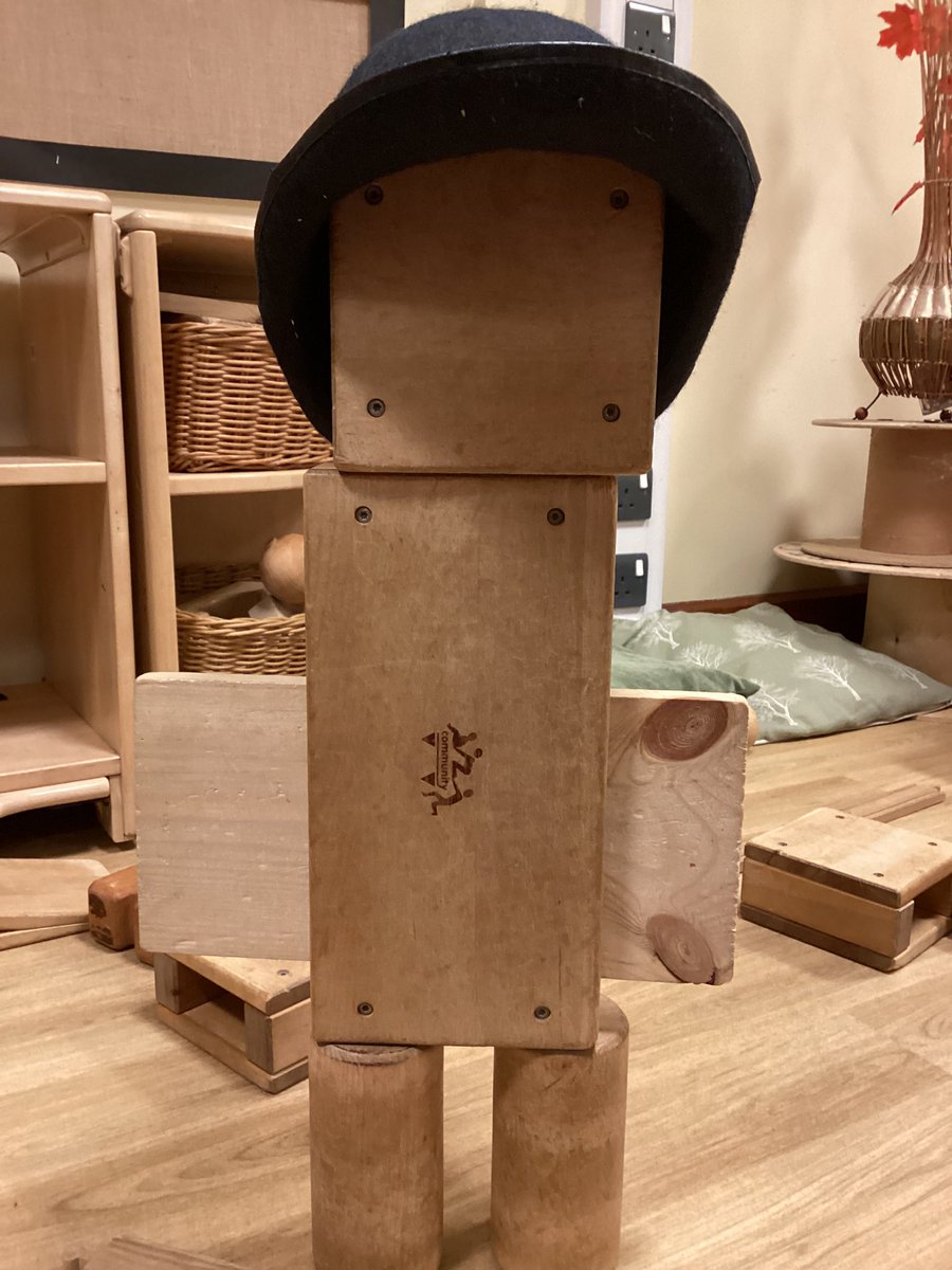 "It's Woody!" 😍
<a href="/Office_WIA/">Office_WIA</a> <a href="/whitchurchCEFed/">The Whitchurch Church of England Federation</a> @StBartsTrust <a href="/Disney_UK/">Disney UK</a>