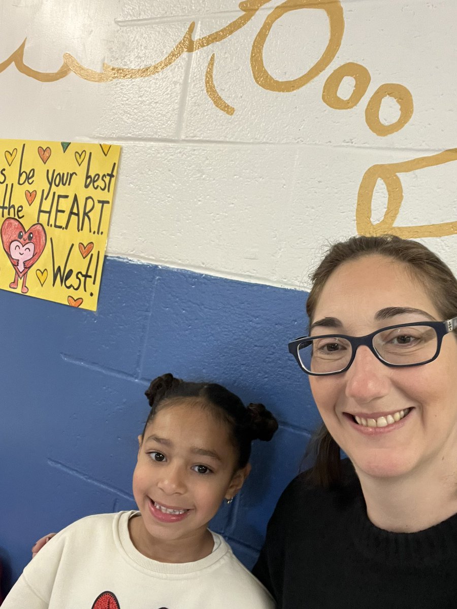 WestSchoolLBNY's tweet photo. Happy birthday Nila! #HEARTofWest https://t.co/k55CiLXOQD