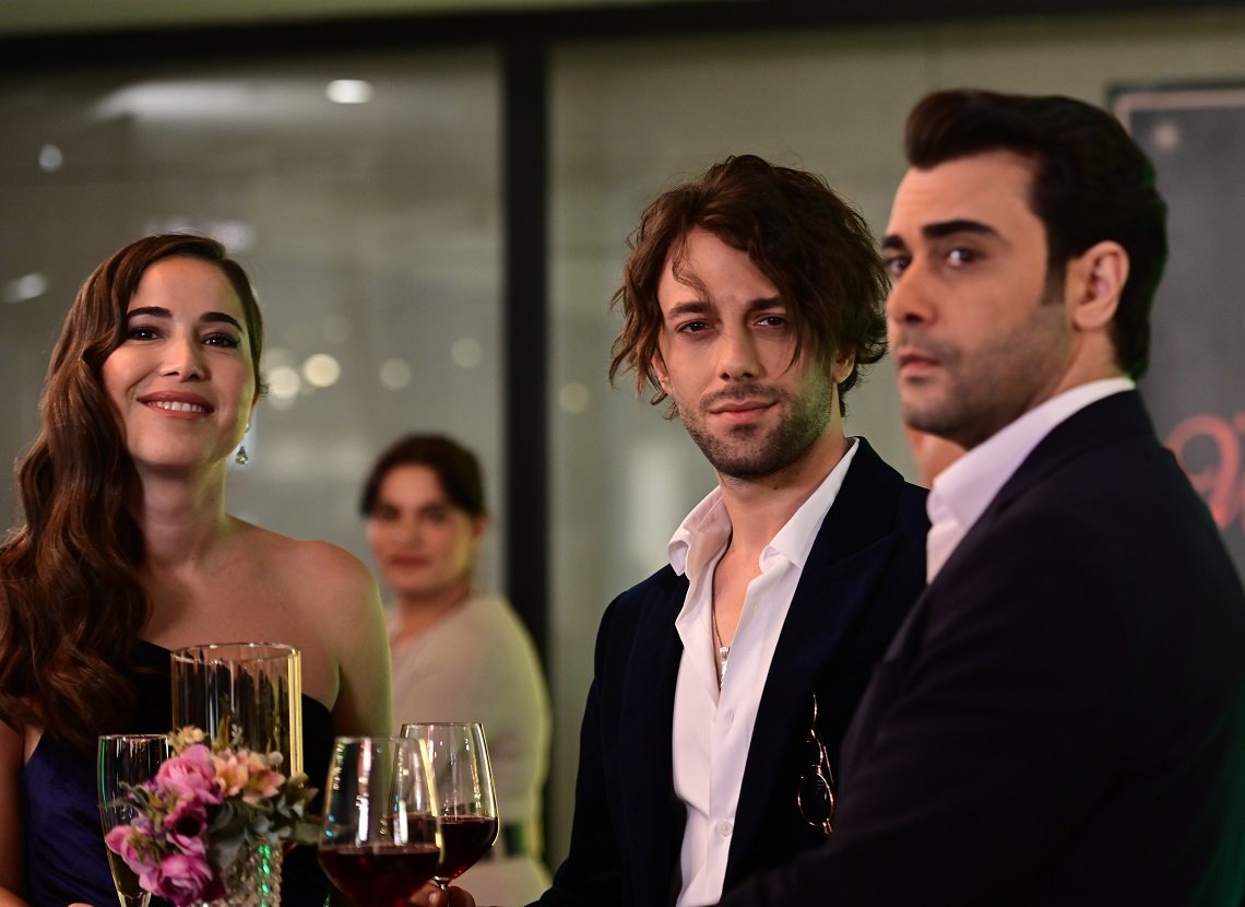 FiF_vq8XwAEpYo8?format=jpg&name=medium