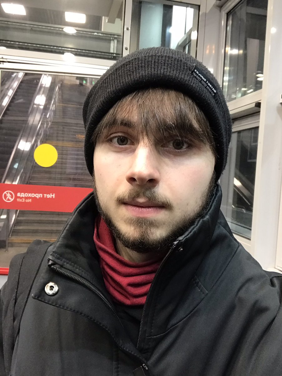 flex_felicis's tweet photo. Короче, я дообучил stable diffusion на сотне своих фотографий и вот что из этого вышло 

Тред

лайк ретвит и я скину код https://t.co/be2hLHF8rQ