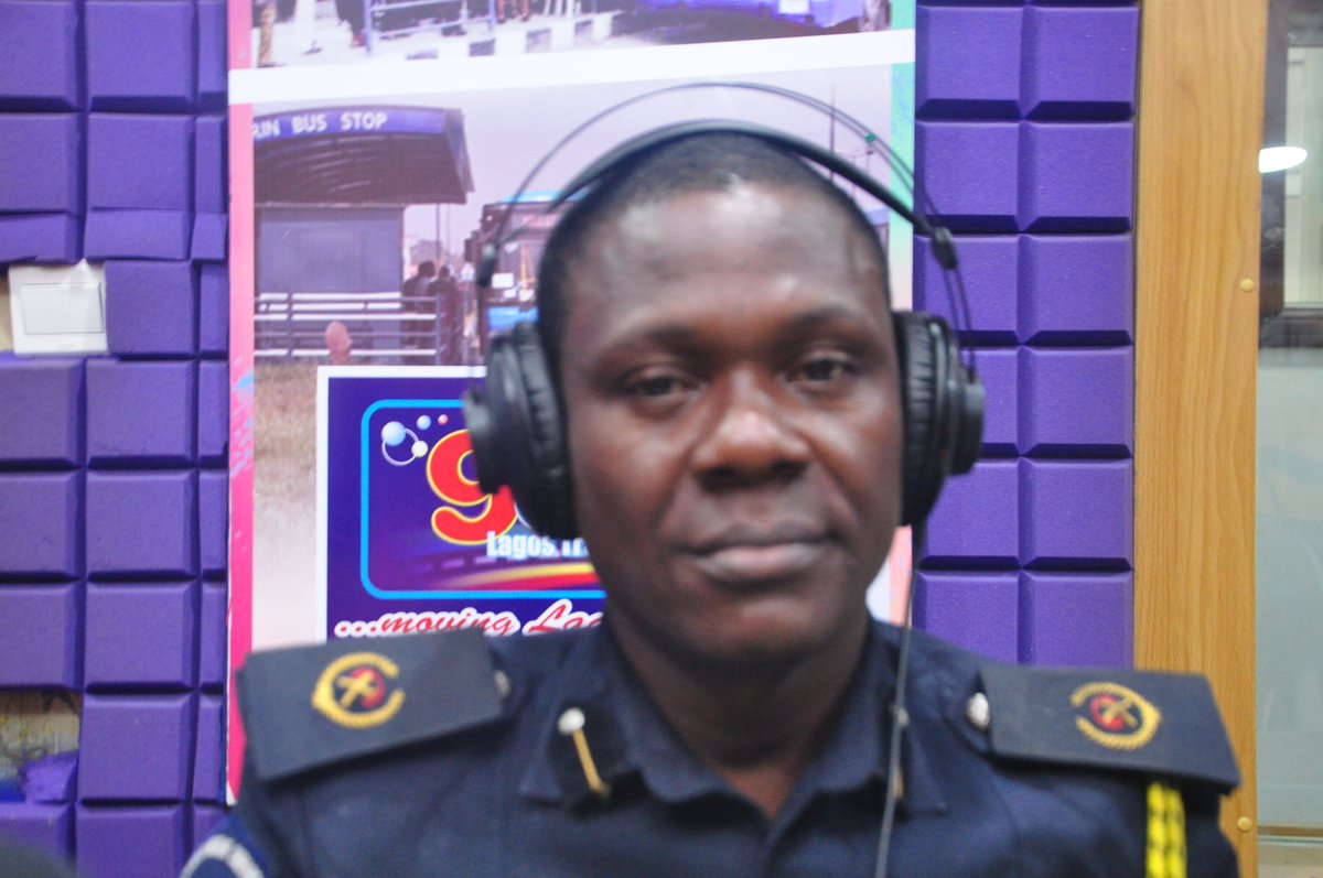 lagostraffic961's tweet photo. Guest on #FireServiceCalling is Head, Public Education Asst. Chief Fire Officer Lagos State Fire and Rescue Service, Amodu Shakiru

Cc: @LAG_FireService https://t.co/8htXSbf664