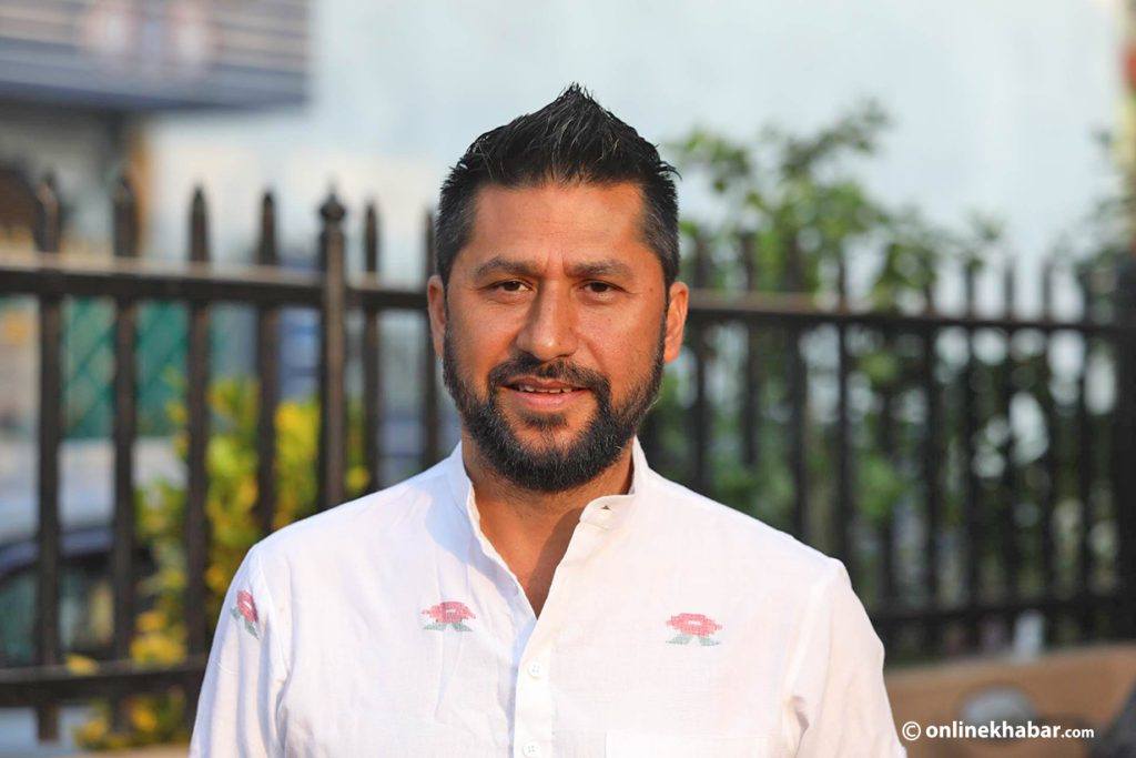 OnlineKhabar_En's tweet photo. #Chitwan2 
#Suprised? 
Krishna Bhakta Pokharel, UML: 684
Umesh Shrestha, Congress: 449
Rabi Lamichhane, RSP: 113 

#OkElectionUpdate #ResultWithOK #NepalElections2022 #NepalVotes2022 https://t.co/S4kGvI5FhR