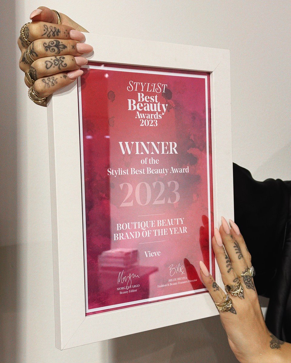 vieve's tweet photo. As if there weren't enough celebrations… we are absolutely thrilled to have won the @StylistMagazine Boutique Beauty Brand of the Year Award ✨

Thank you to all who voted!

#VIEVE https://t.co/YJ3LvupaNA