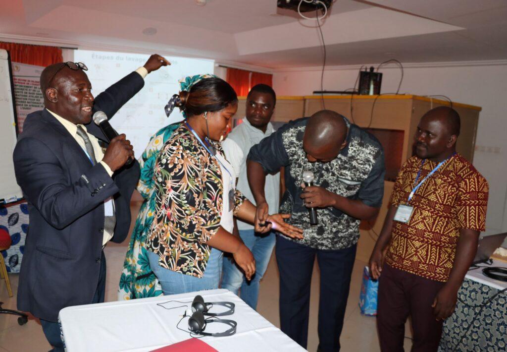 ghsscm's tweet photo. #RISLNET #WestAfrica Implementation:
#GHSS Trains 12 #Laboratory Professionals from Six Reference Laboratories in Six West African Countries on Basic #Biosafety and #Biosecurity in a Laboratory.
@_AfricanUnion
@AfricaCDC
@OoasWaho
Read more here:
https://t.co/cFGrkKDVi2 https://t.co/IKz3VLeeIv