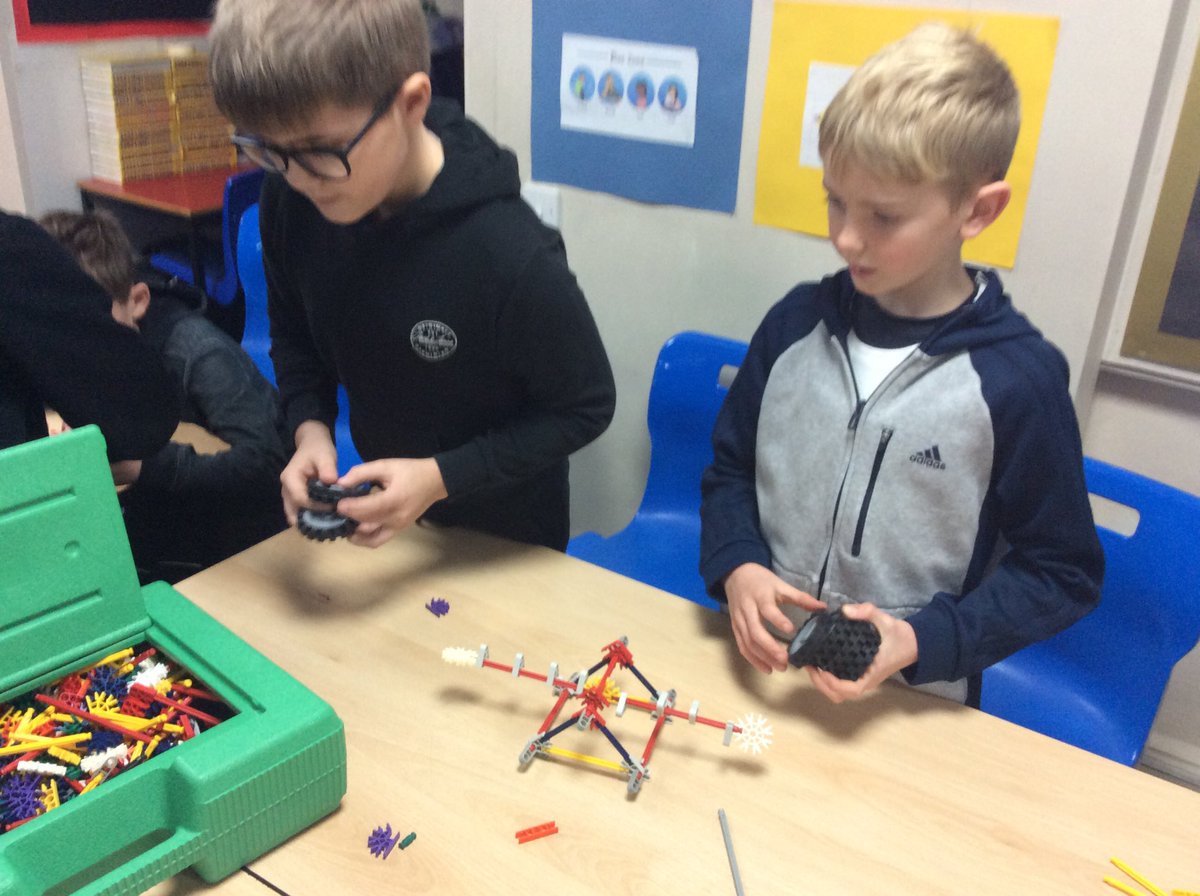 HowarthSchool's tweet photo. Engineers of the future in Y5’s K’nex challenge today. #jmatschools #AMRCSTEM https://t.co/CeK3AJmXij