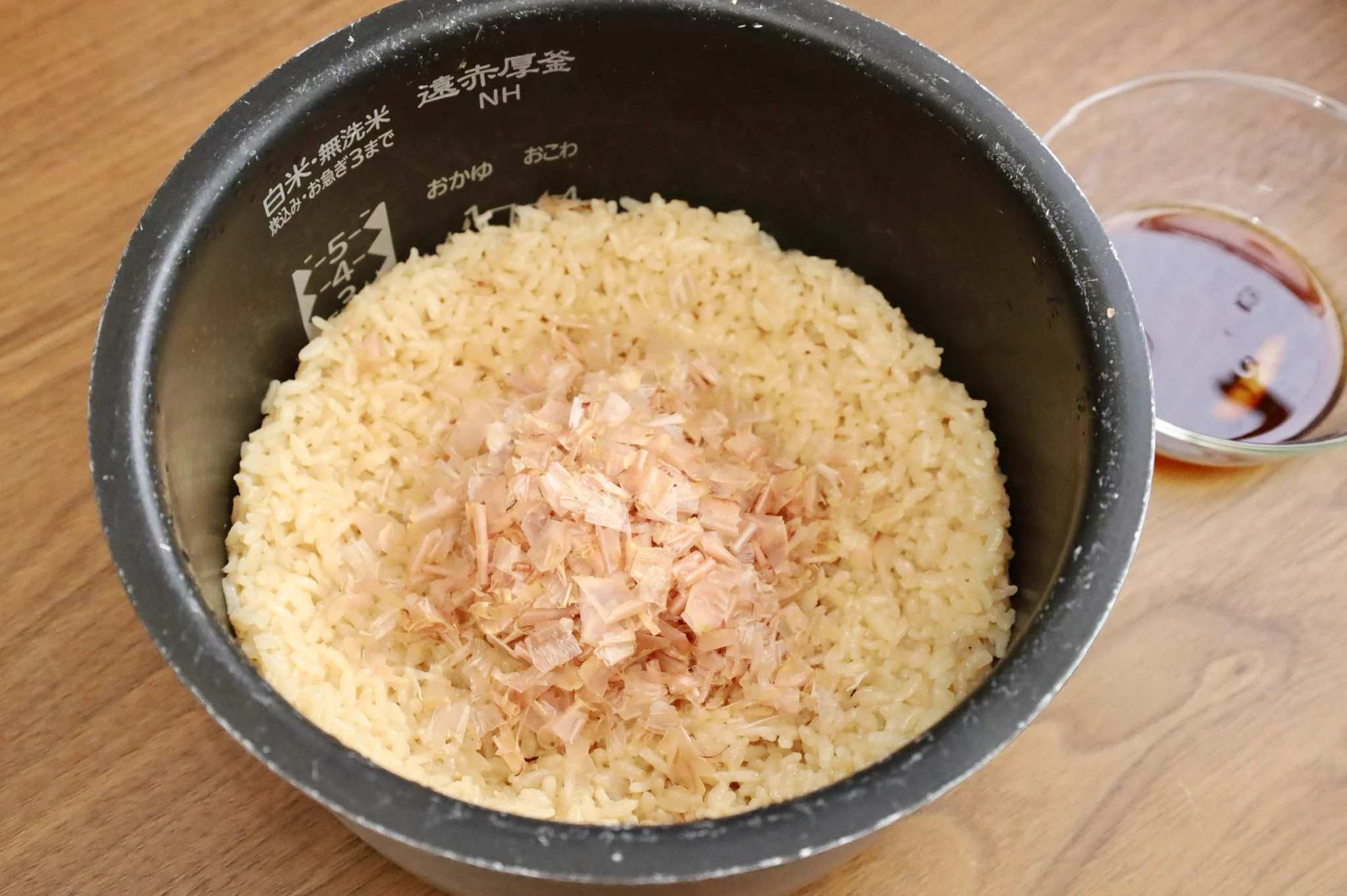 休日のお昼にピッタリ！風味豊かで子供にも大人気な『焼きおにぎり』レシピ♪