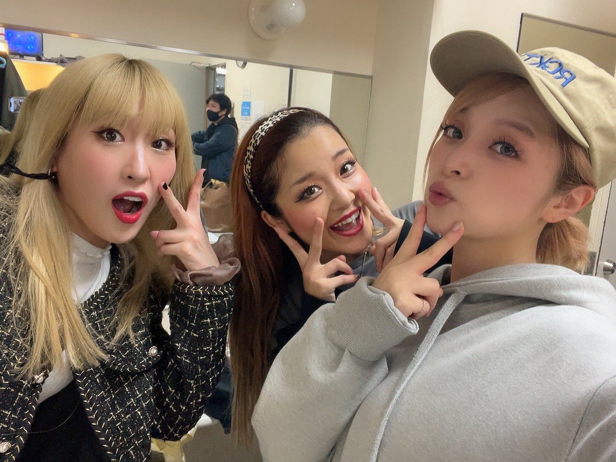 MARiA_GRND's tweet photo. 今日は6曲全部踊る曲で攻めました。
ダンサーズ
REINA まいつー
がんばったね！ありがと🥹🙌✨

ワンマンも最高のパフォーマンスでいきましょう♡ https://t.co/pZYj7hBayB