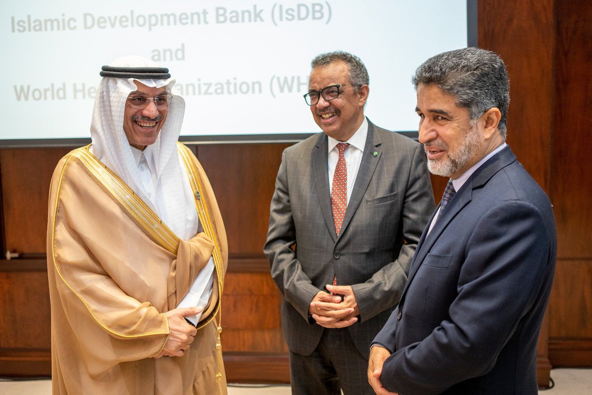 DrTedros's tweet photo. Pleased to sign a Strategic Framework Agreement with Muhammad Sulaiman Al Jasser, to advance @WHO-@isdb_group collaboration on strengthening primary health care, as the foundation of #HealthForAll, &amp; contribute to achieving @GlobalGoalsUN in low- &amp; middle-income countries. https://t.co/5s54wiusTj