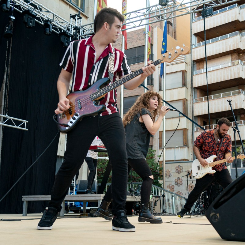VillarrealCF's tweet photo. Todavía puedes participar en #GrocTalent y brillar entre las bandas y artistas de la provincia de la mano del Villarreal CF y @SanSanFestival 🎸
Más información 👇