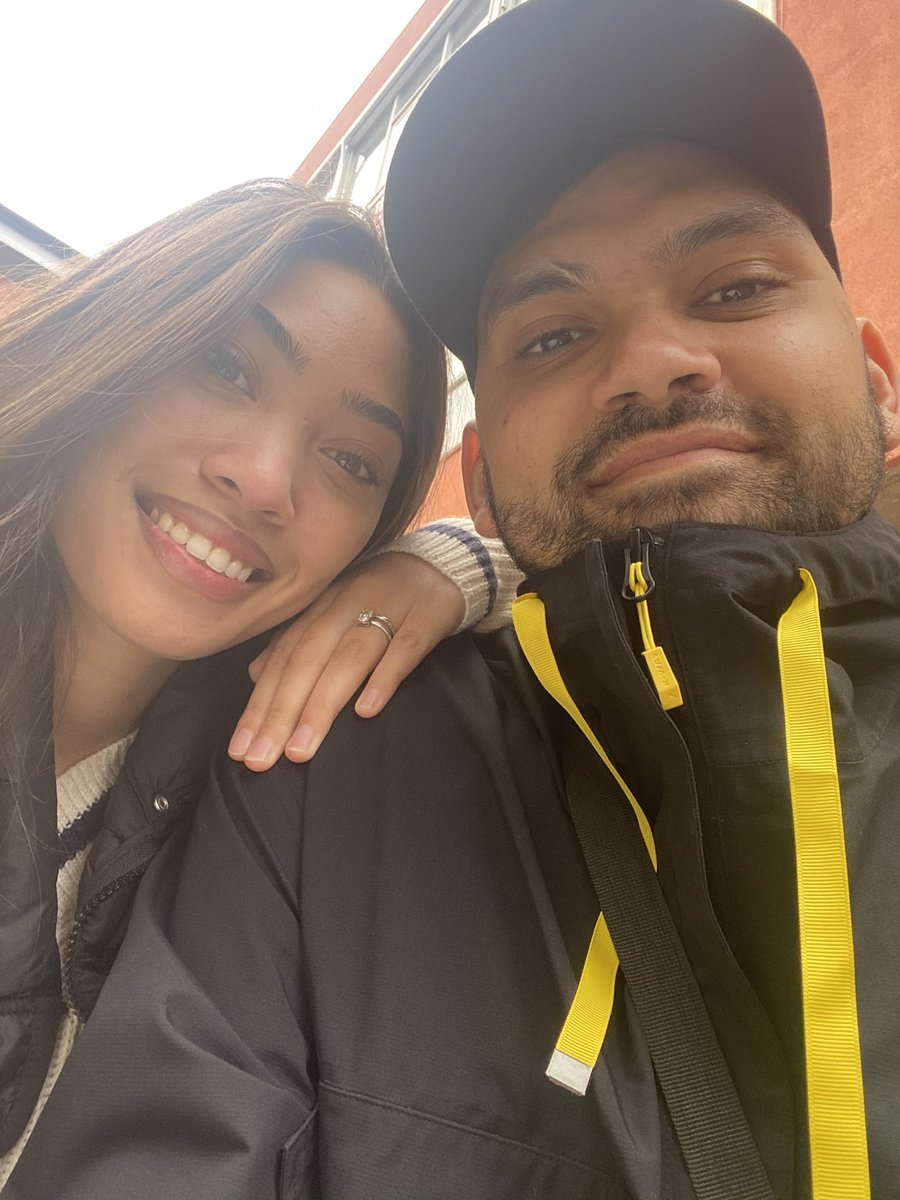 TheChaseV's tweet photo. Happy 1 year anniversary loml ❤️😍🇫🇷 https://t.co/kBcztZZ5xN