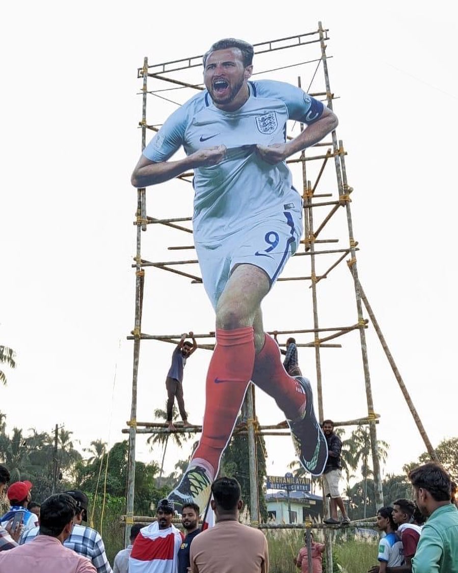 🇮🇳🏴󠁧󠁢󠁥󠁮󠁧󠁿 England NT fans from Kerala showing their support for Harry Kane and the team! 🔥

#WorldCup