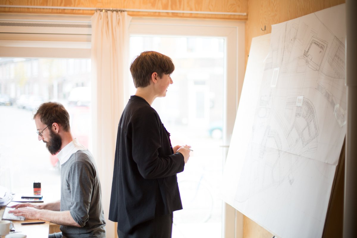 Zijn de beloftes van het project A2 Maastricht uitgekomen? Is Maastricht-Oost aan het helen en heeft het gebied een nieuwe toekomst? 🌿🏡
Bureau Dear Hunter gaat dit onderzoeken in opdracht van Projectbureau A2 Maastricht en <a href="/BallastNedamDev/">Ballast Nedam Development</a>  
Meer info: tinyurl.com/2e6zpp6w
