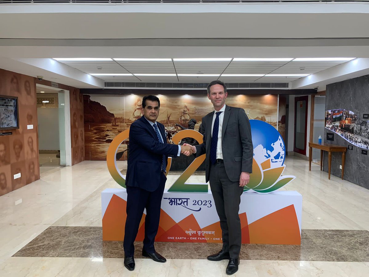 amitabhk87's tweet photo. Interacted with Mike Pyle, G20 Sherpa &amp; Deputy National Security Adviser, @WhiteHouse and team from Washington DC. 

Had extremely constructive exchanges on US-India partnerships in light of the upcoming #G20India Presidency and other areas of mutual collaboration and interest. https://t.co/r4EvTf6Dns