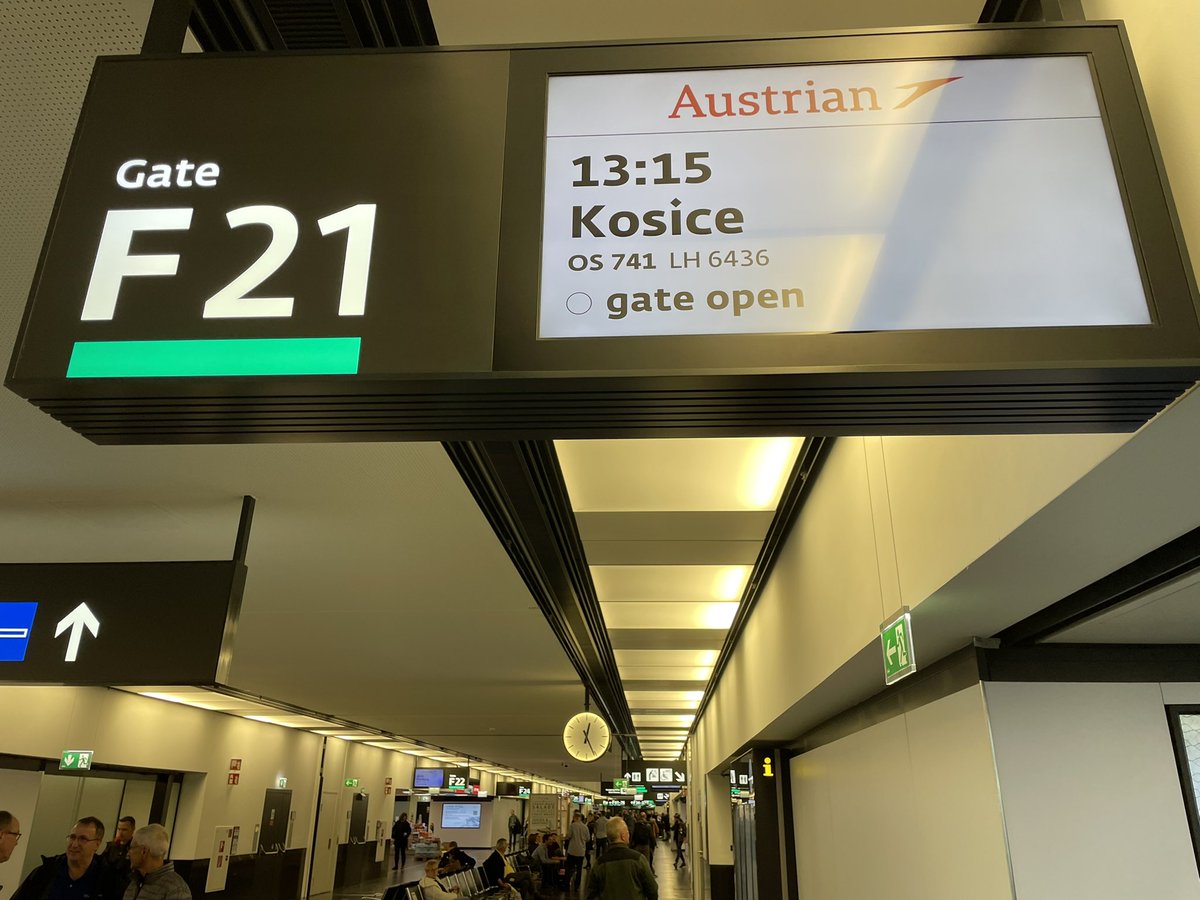 HHolmskov's tweet photo. Heading for Art & Tech Days - festival of media art, technology, and digital culture - and @UNESCO Creative City Media Arts Annual Meeting in #Košice, #Slovakia.🇩🇰🇸🇰
@VisitKosice @tuke_sk @HC_Kosice #Cike @CIKosice @SlovakiaMFA https://t.co/xsPT5RKNEx