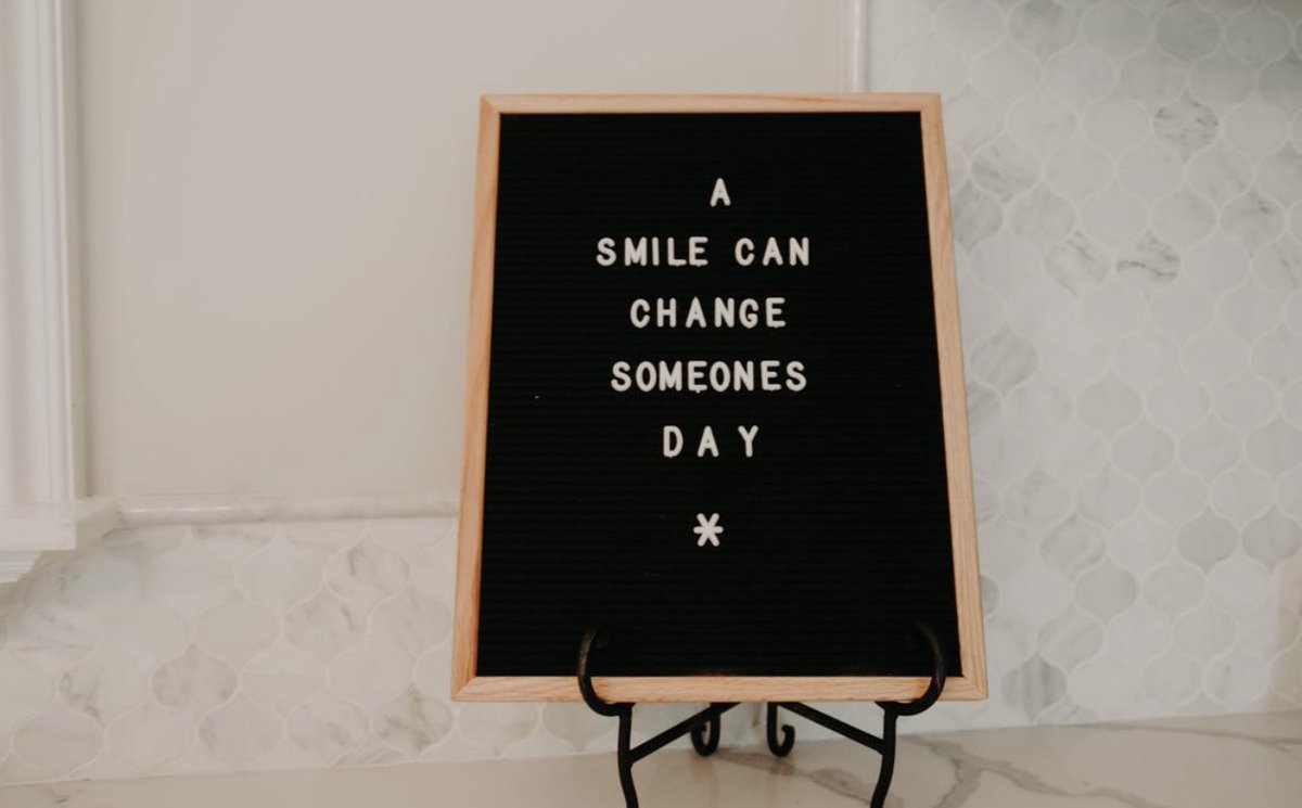 A smile can change someone's day 😃

#studentwellbeing #leavingcert2023 #juniorcert2023 #mentalhealthawareness #parenting #education #brainbox #wellbeing #schoollife #examwellbeing #mentalhealth #mentalhealthmatters #ireland #studying #howtostudy #examtechniques #school