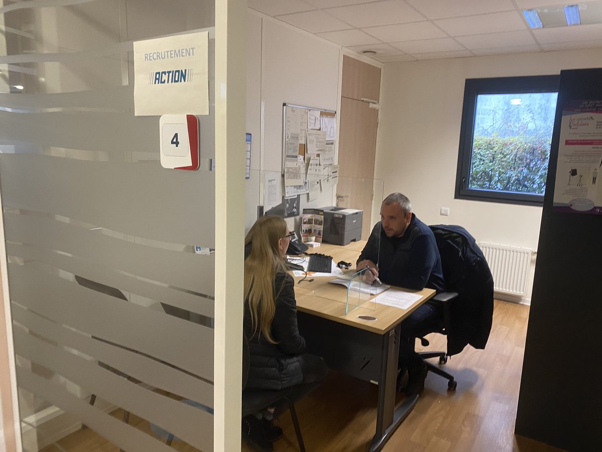 📣Ce matin #action était à l’agence #polemploi #Seclin pour les entretiens 🤝 suite aux tests #MRS pour l’ouverture d’un magasin à #Annoeullin. ✅ 5 candidats 🧑‍💼retenus pour un démarrage prochain.