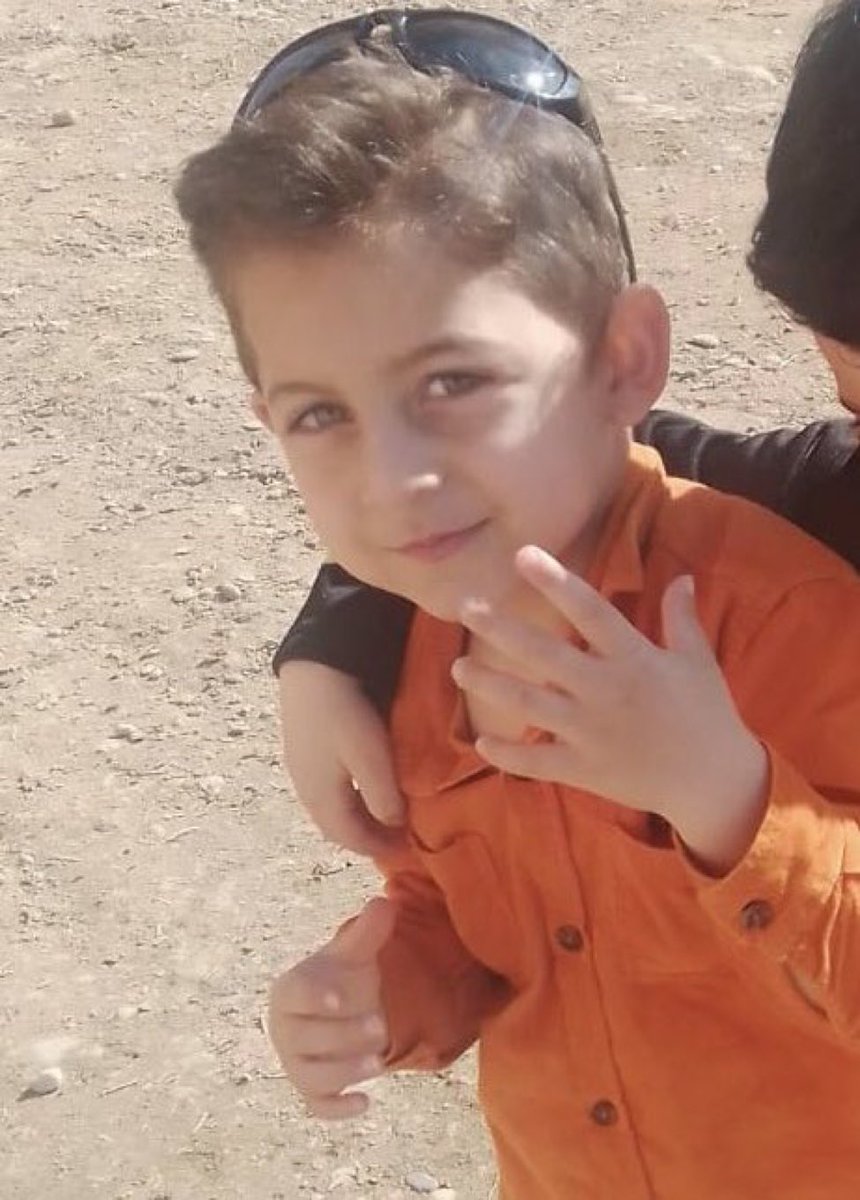TurkcuPaylasim's tweet photo. Gaziantep Karkamış’ta Terör örgütü PKK’nın gerçekleştirdiği saldırıda 5 yaşındaki Hasan Karataş hayatını kaybetti. https://t.co/3MBPSTmbnJ
