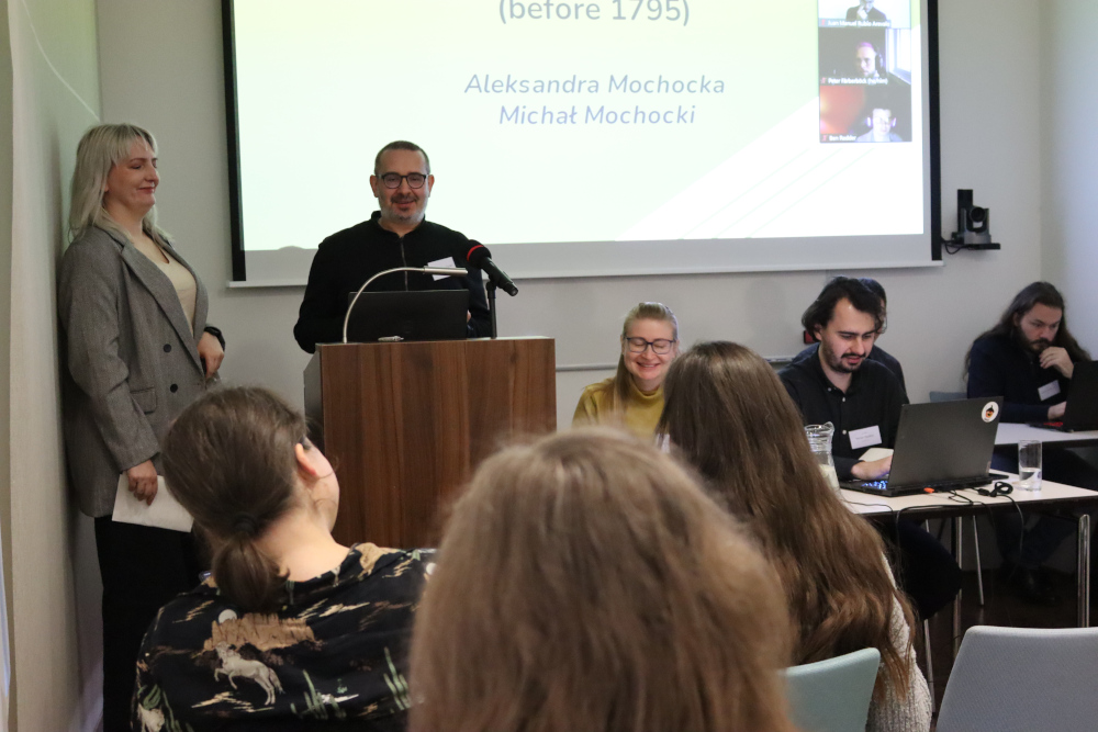 FLU_AV_CR's tweet photo. Hi!Games snapshots
➡️ https://t.co/PiYSmTtqzD

Central and Eastern European Historical Game Studies Workshop, Prague 2022 - day 1st.

Introducing topics, methods, and directions of historical #gamestudies from different regions of Central and Eastern Europe. https://t.co/jA0fxxvEwY