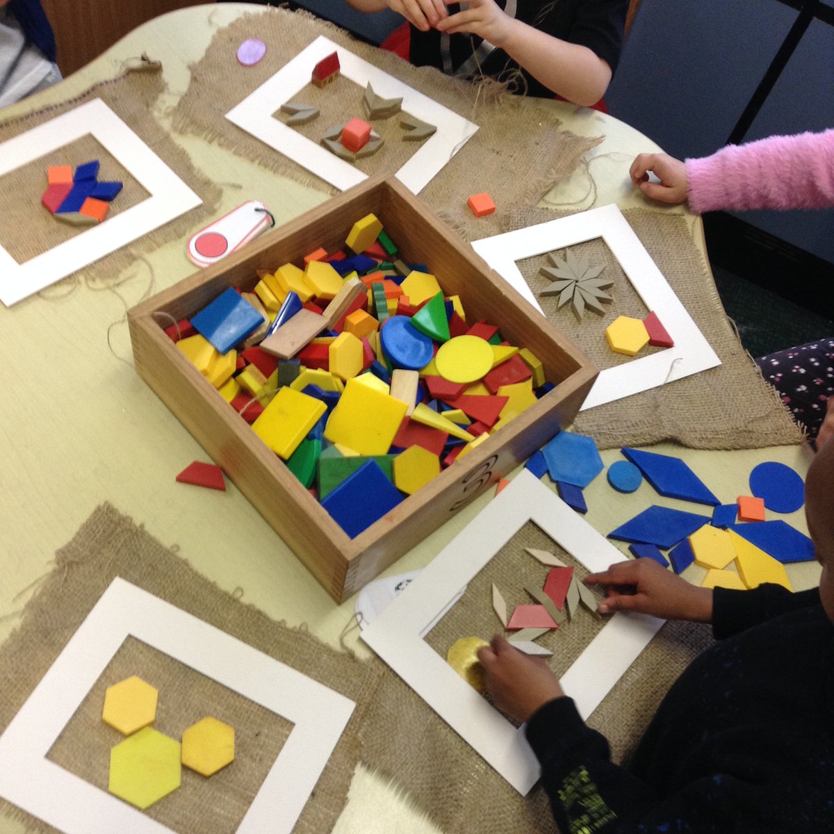 #ChildrenInNeed2022 

and here we go again...

Thank you to all our Parklea children for dressing up and bringing out the yellow !