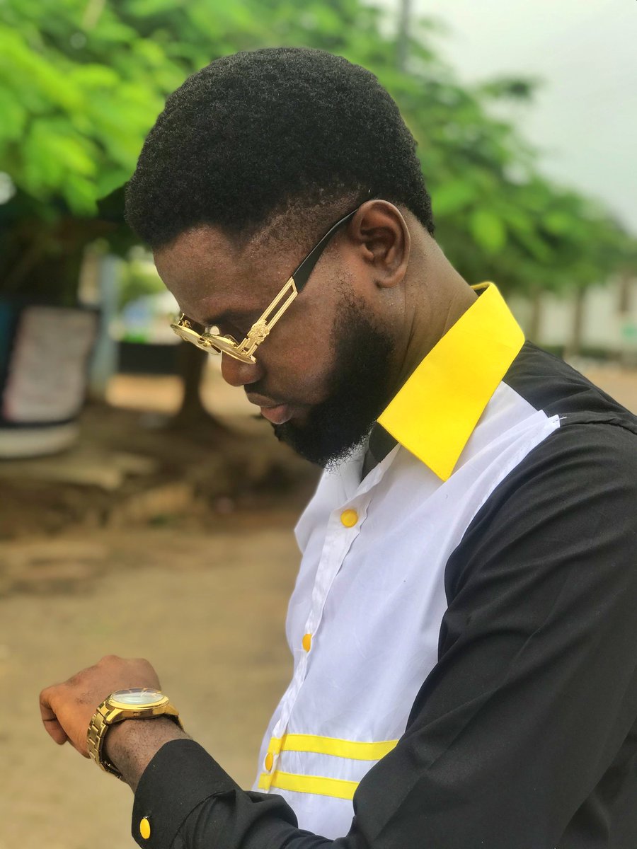 "CREATIVITY IS INTELLIGENCE HAVING FUN." - Albert Einstein